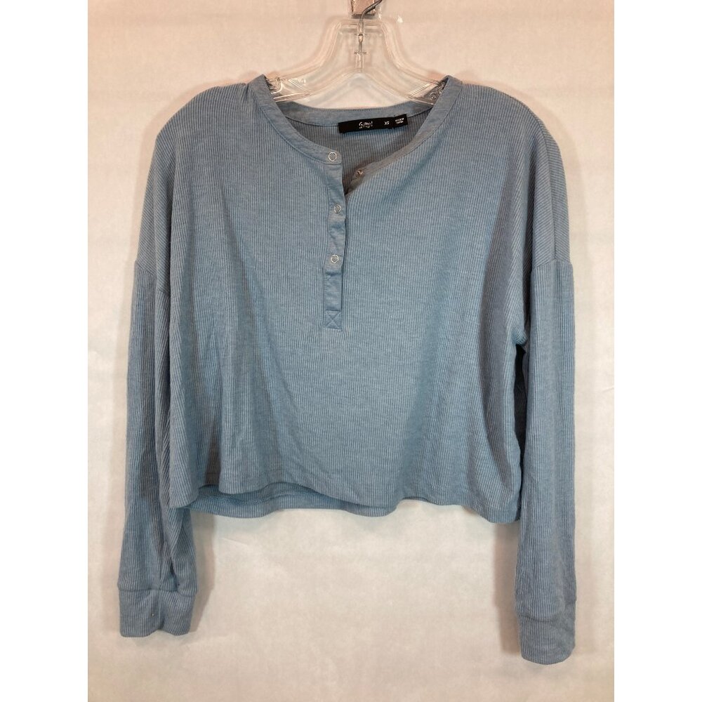 Everyday Elegance: Women's X-Smaii Blue Long Sleeve Casual Shirt